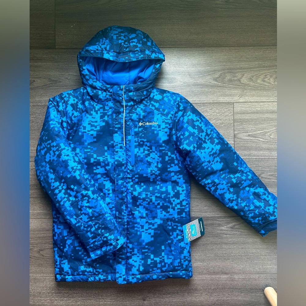 NWT Blue Digi-Camo Lightning Lift Jacket Medium 10/12